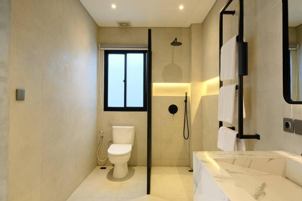Manresa Villa Bali 2 Canggu  Exterior photo